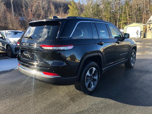 2022 Jeep Grand Cherokee 4xe photo 6